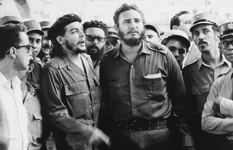 fidel-castro-e-che-guevara