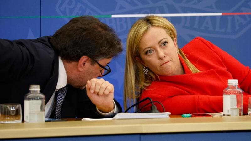 giorgia-meloni-giancarlo-giorgetti-def-governo-tassepopoli